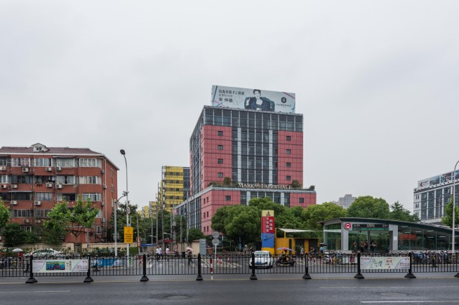 上海徐汇区龙华/徐汇滨江：4-5元产业园区招商集结，商机无限