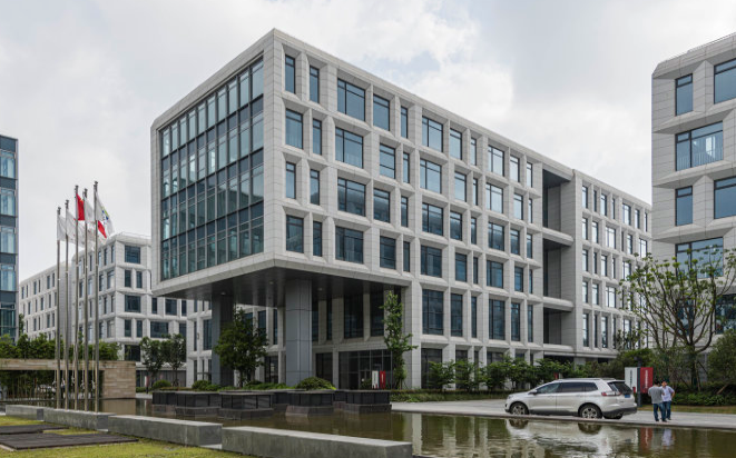 上海浦东新区外高桥产业园区：智能制造+青年创业，重构全球化产业生态