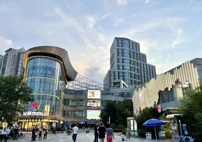 上海杨浦区出售独栋：鞍山板块大流量磁场，3万方精致社区商业绘就内环商业绮梦