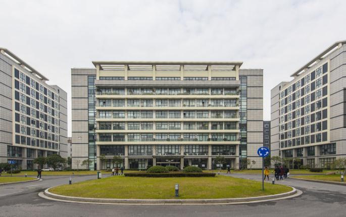 上海闵行区虹桥总部1号招商中心招商租赁综合评估报告：企业选址决策深度分析