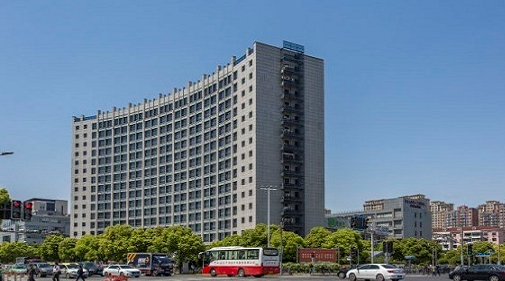 上海徐汇区民润大厦招商中心招商租赁综合评估报告：企业选址决策深度分析